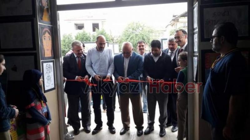 Madanoğlu Ortaokulundan TÜBİTAK Bilim Sergisi ve Görsel Sanatlar Sergisi