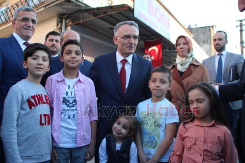 Maliye Bakanı Naci Ağbal Akyazı da 