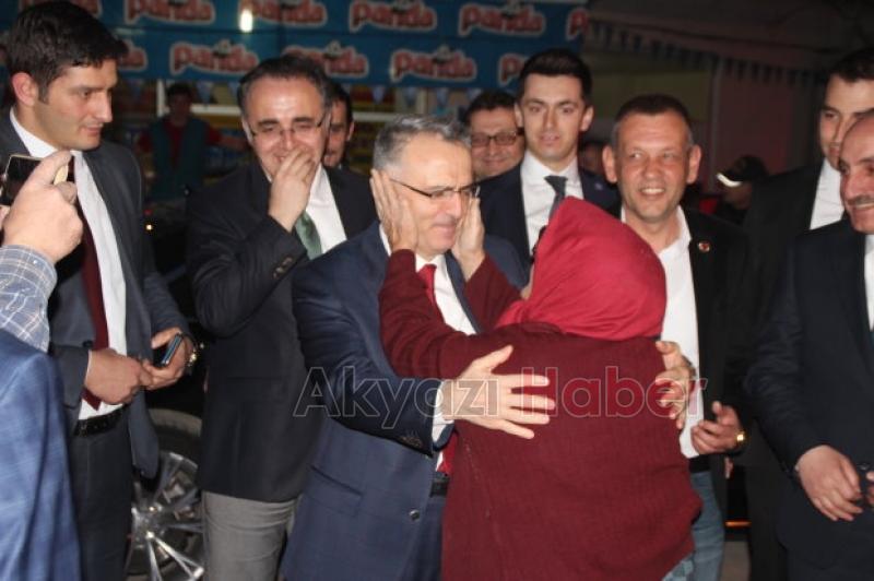 Maliye Bakanı Naci Ağbal Akyazı da 