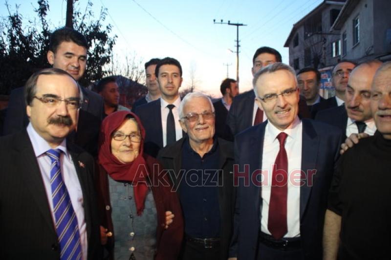 Maliye Bakanı Naci Ağbal Akyazı da 