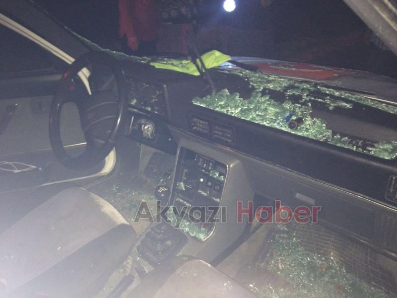 Marketten Dönen Yayalara Otomobil çarptı 2 yaralı