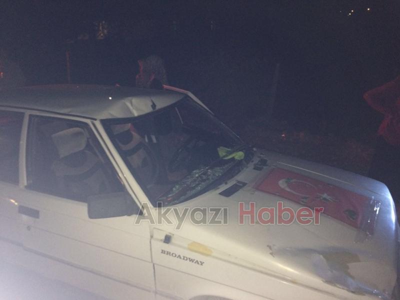 Marketten Dönen Yayalara Otomobil çarptı 2 yaralı