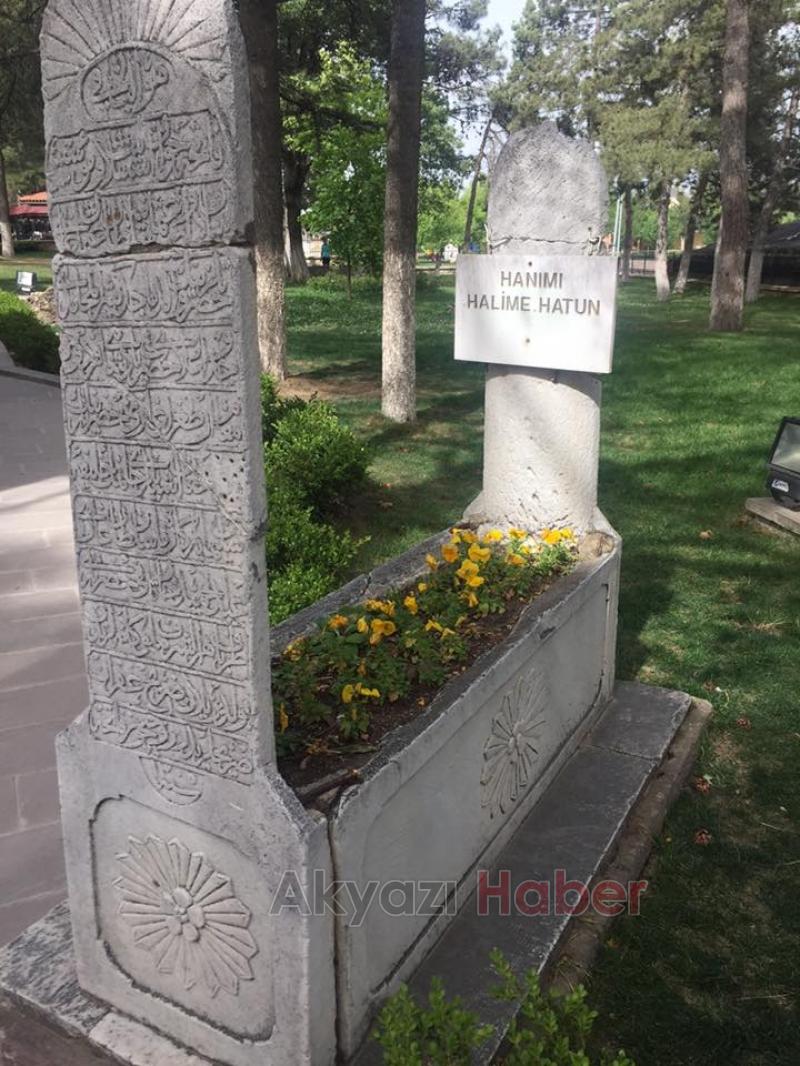 Meclis Üyeleri Ertuğrul Gazi Türbesini Ziyaret Ettiler