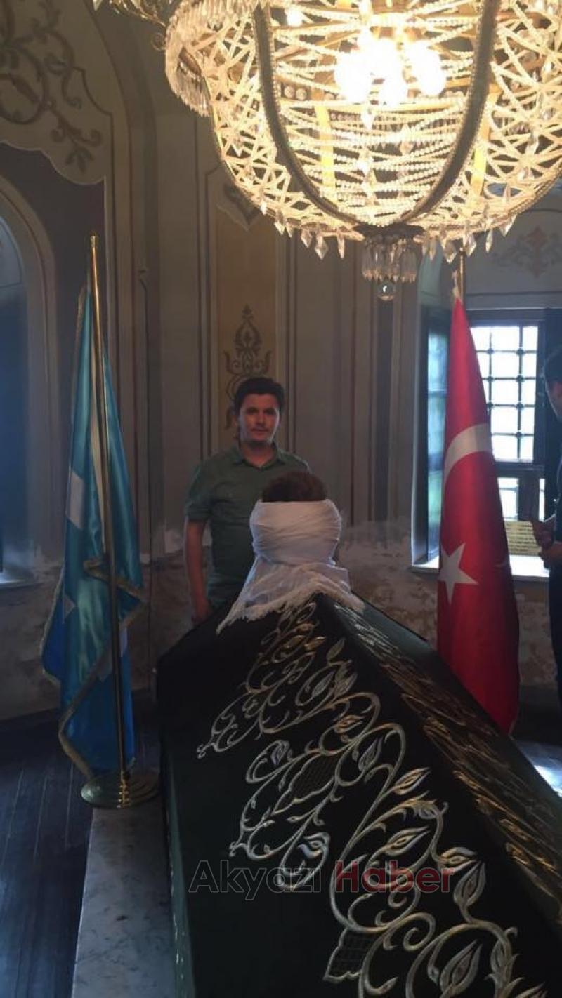 Meclis Üyeleri Ertuğrul Gazi Türbesini Ziyaret Ettiler