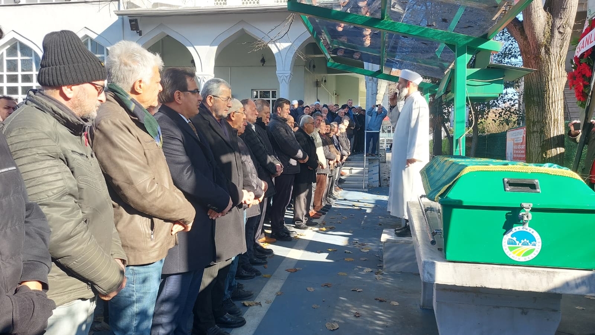 Mehmet Barutçu Sevenlerinin Dualarıyla Son Yolculuğuna Uğurlandı