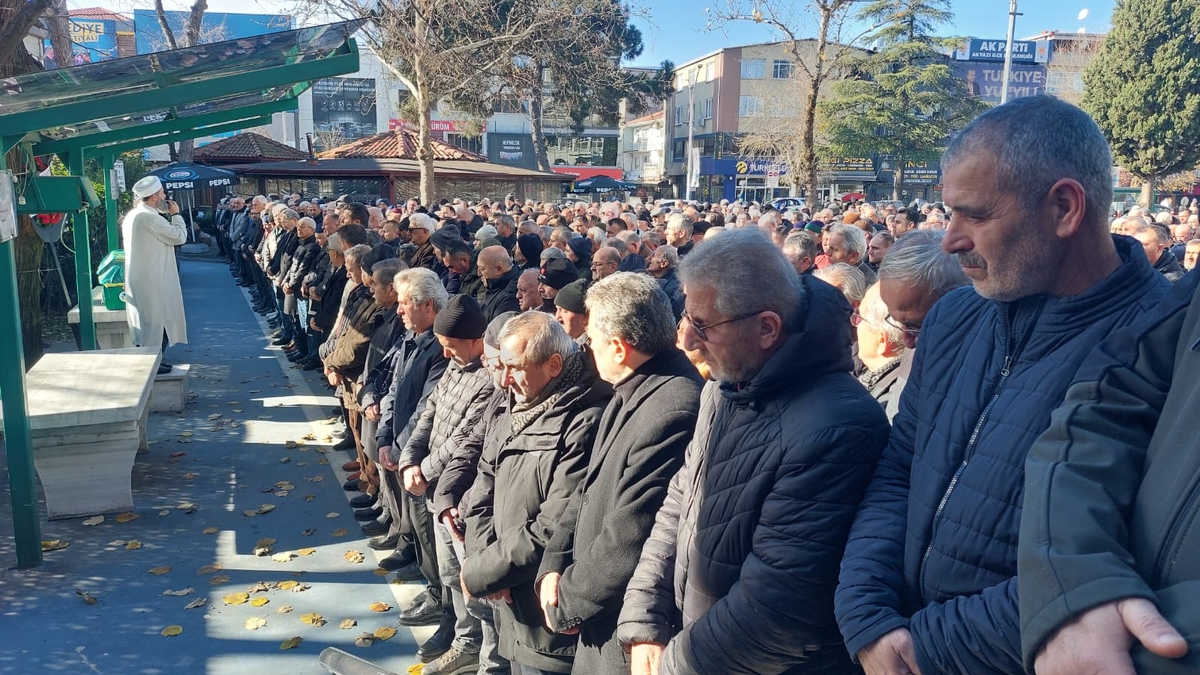 Mehmet Barutçu Sevenlerinin Dualarıyla Son Yolculuğuna Uğurlandı