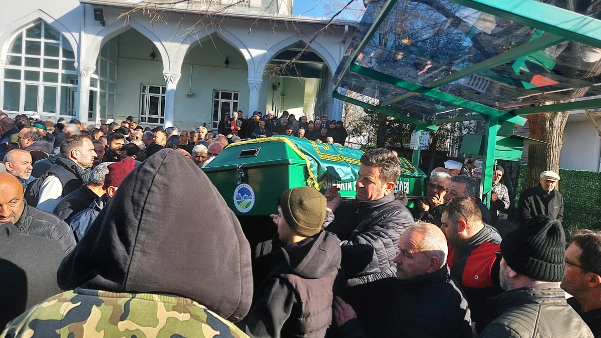 Mehmet Barutçu Sevenlerinin Dualarıyla Son Yolculuğuna Uğurlandı