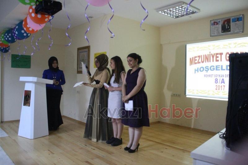 Mehmet Soykan Ortaokulunda Mezuniyet İftarı 