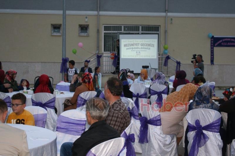 Mehmet Soykan Ortaokulunda Mezuniyet İftarı 