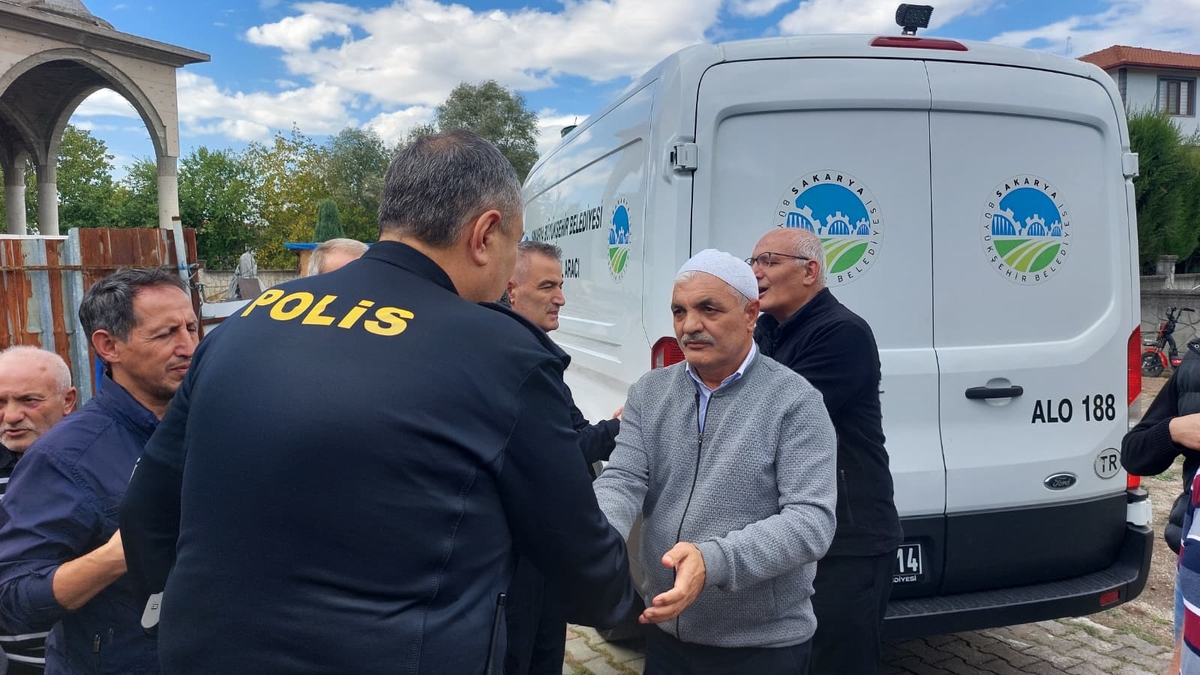 Melahat Koçak dualarla ebediyete uğurlandı.