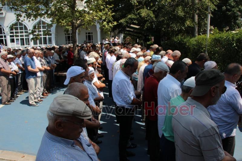 Meral Demirkol dualarla defnedildi