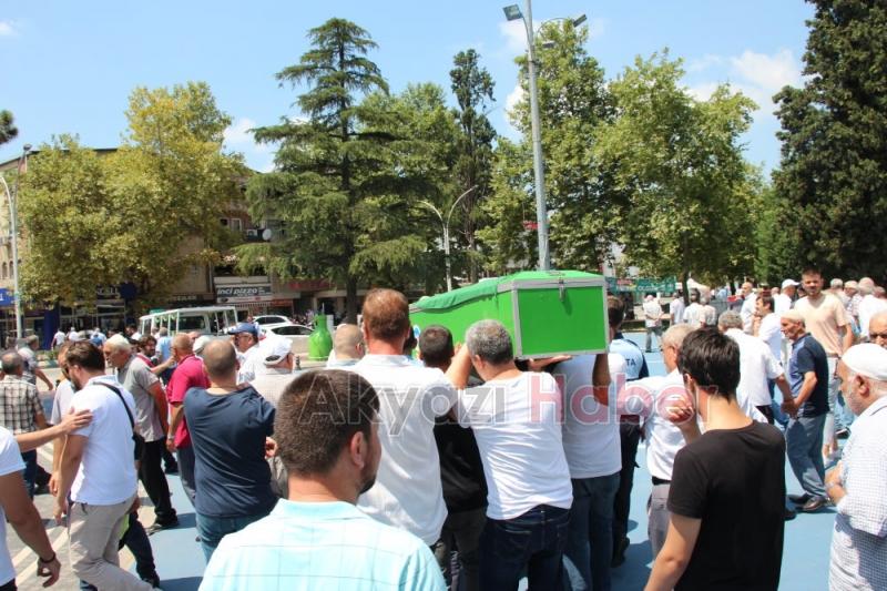 Meral Demirkol dualarla defnedildi