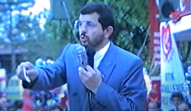 Merhum Erbakan'ın Recep Yıldırım'ı örnek belediye başkanı gösterdiği görüntü ortaya çıktı