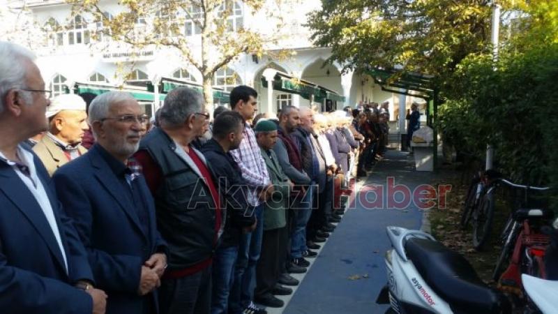 Merhum Mehmet Ermişin Eşi Defnedildi