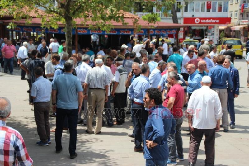 Merhum Yaşar Erolun Eşi Defnedildi