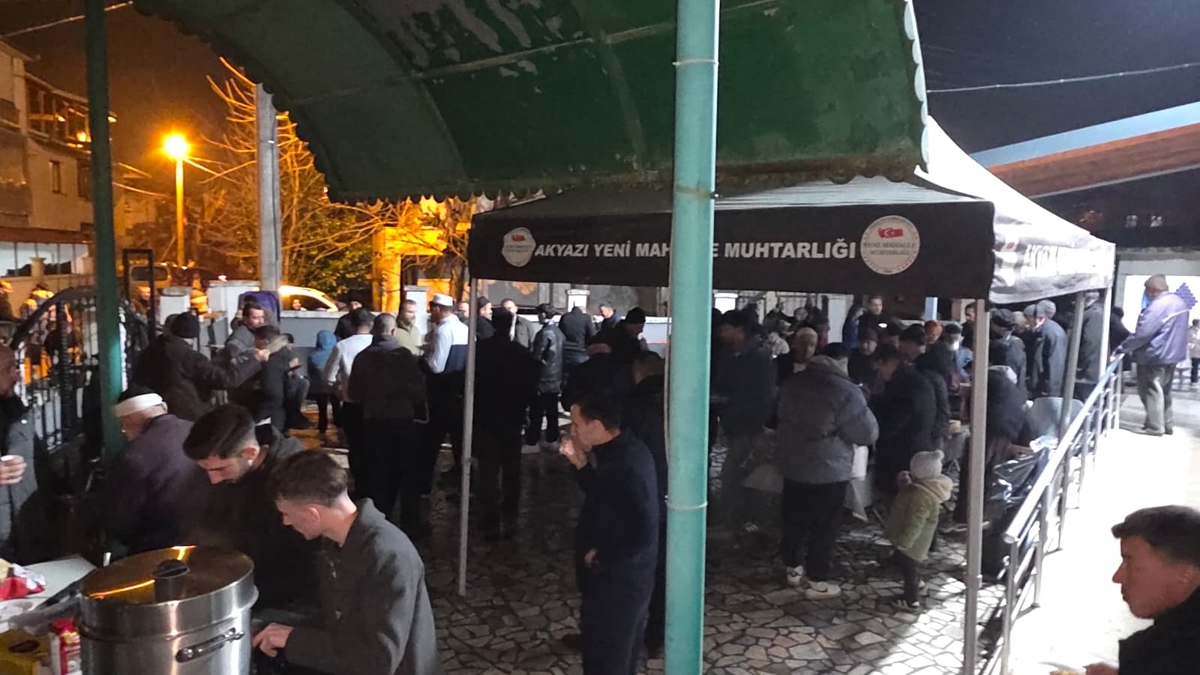 Merkez Ulu Camii'nde Miraç Kandili programı