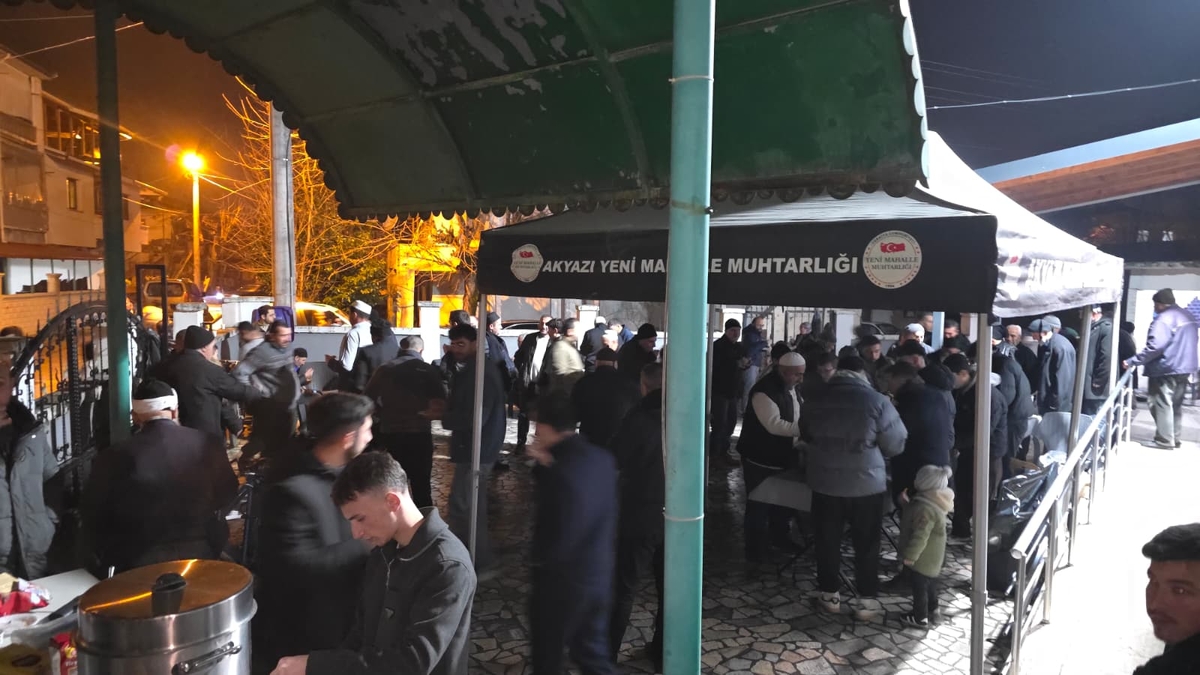 Merkez Ulu Camii'nde Miraç Kandili programı