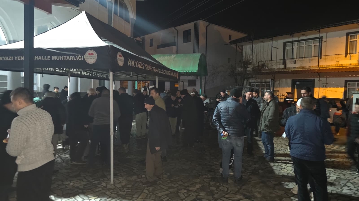 Merkez Ulu Camii'nde Miraç Kandili programı