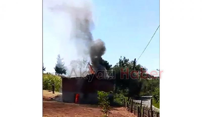 Merkez Yeniköy Mahallesi'nde yangın
