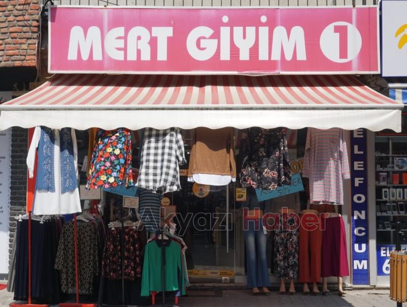 Mert Giyim Kapatıyor