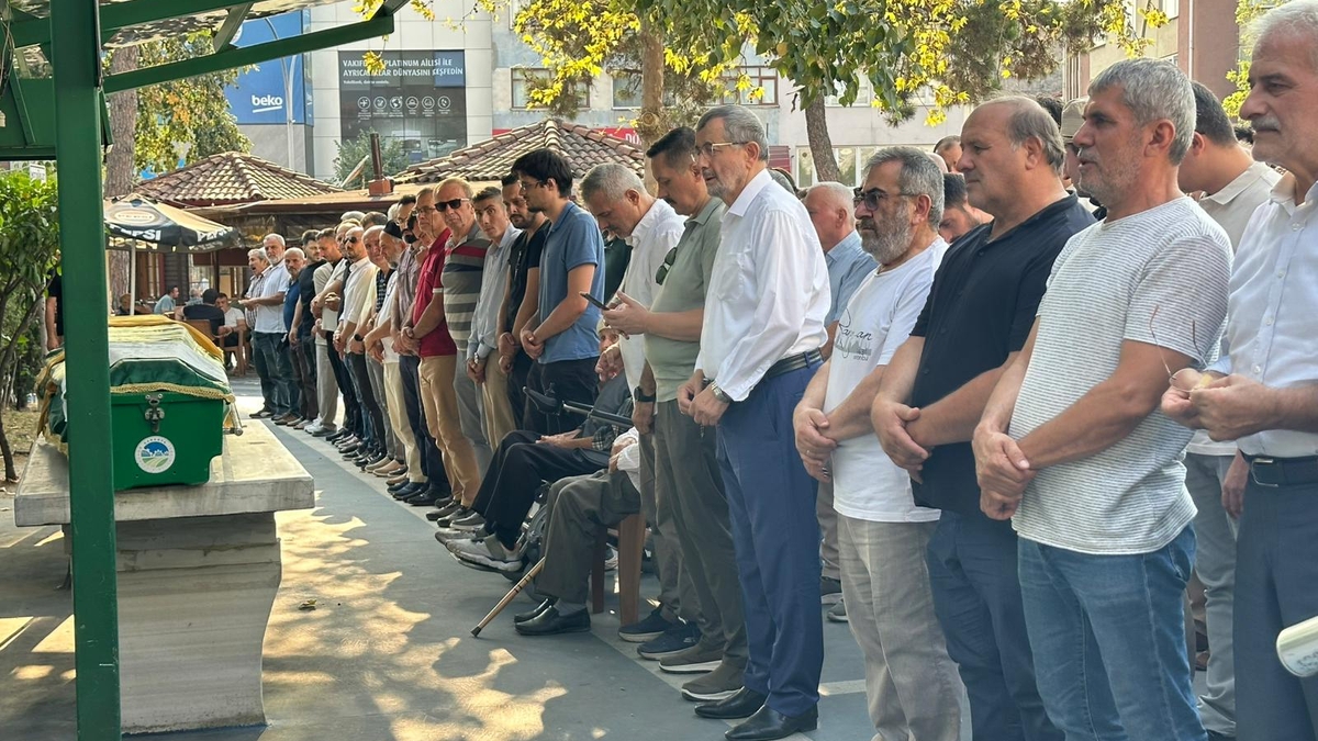Meryem Özdemir Dualarla Son Yolculuğuna Uğurlandı