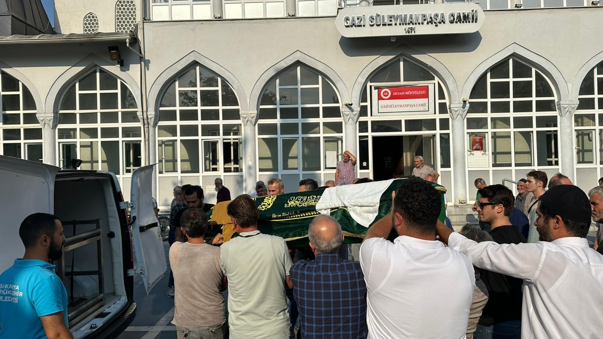 Meryem Özdemir Dualarla Son Yolculuğuna Uğurlandı