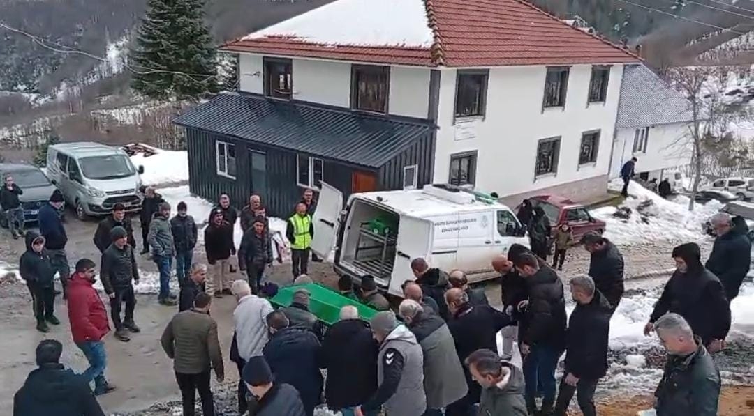 Mesai Sırasında Fenalaşmıştı Son Yolculuğuna Uğurlandı