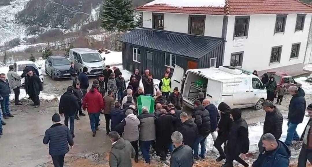 Mesai Sırasında Fenalaşmıştı Son Yolculuğuna Uğurlandı