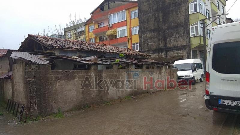 Metruk Binalar Yıkıldı