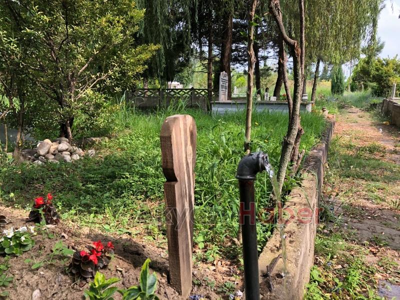 Mezarlıktaki muslukları çaldılar