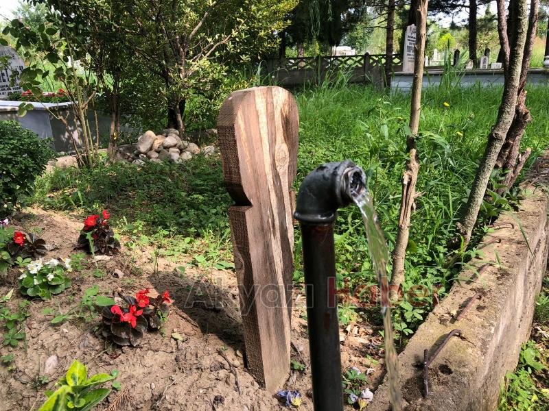 Mezarlıktaki muslukları çaldılar