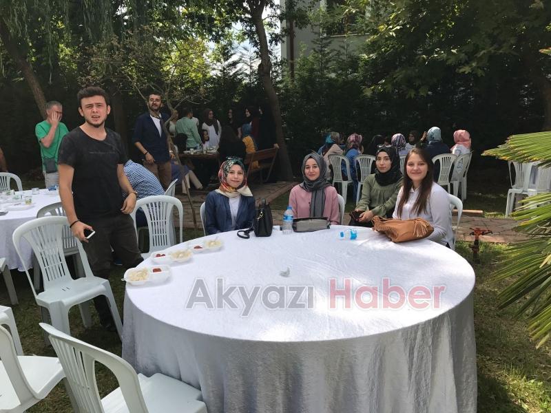 Mezunlar Pilav Gününde Buluştu