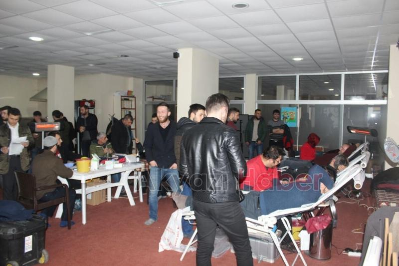 Milli Birlik ve Düşünce Derneği nden Kan Bağışı Kampanyası