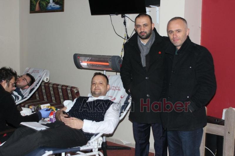 Milli Birlik ve Düşünce Derneği nden Kan Bağışı Kampanyası
