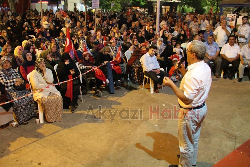 MİLLİ İRADE VE DEMOKRASİ NÖBETİNDE SON GECE NÖBETİ TUTULDU