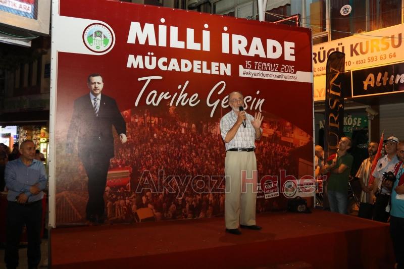 MİLLİ İRADE VE DEMOKRASİ NÖBETİNDE SON GECE NÖBETİ TUTULDU