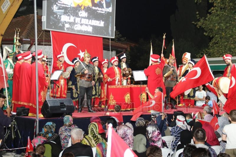 MİLLİ İRADEYE DESTEKTE 18. GECE NÖBETİ EKSİKSİZ TUTULDU