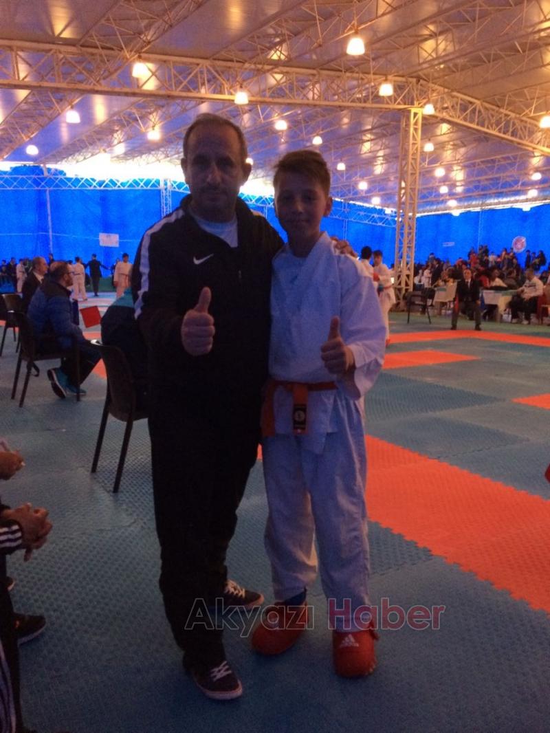 Milli takıma Akyazı dan iki sporcu 