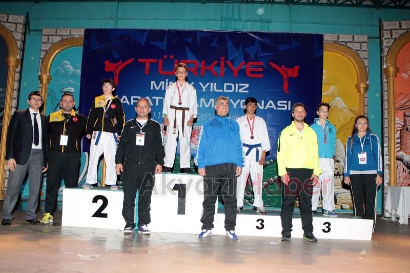 Milli takıma Akyazı dan iki sporcu 