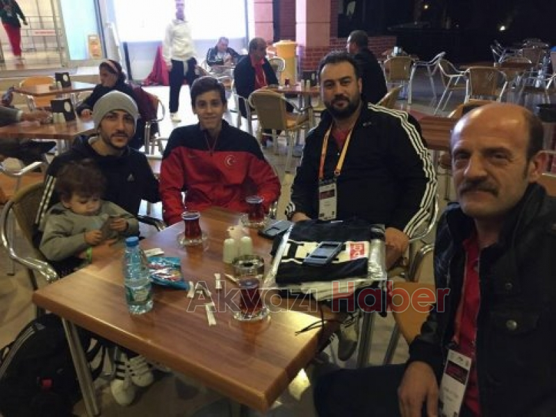 Milli Taekwondocumuz Alper Tuna Alan Almanya Yolcusu