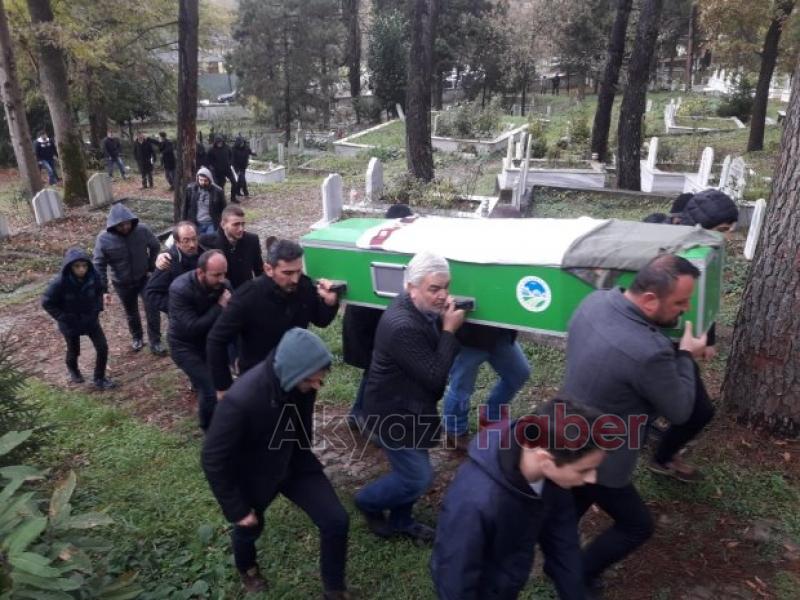 Mine Aydın Defnedildi