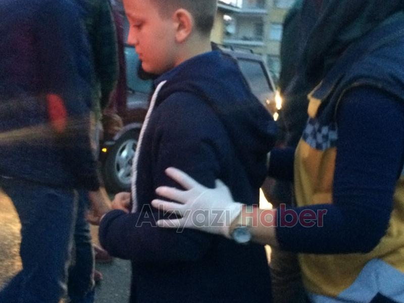 Minibüs ile Kamyon Çarpıştı