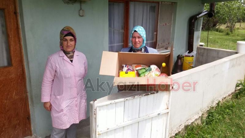  Minik Öğrenciler İhtiyaç Sahiplerine Ramazan Kumanyası Dağıttı