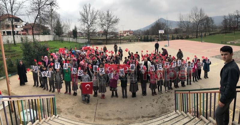 Minik Öğrenciler Mehmetçik'e Mektup Yazdı