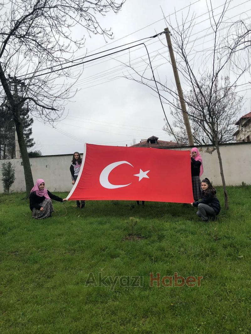 Minik Öğrenciler Mehmetçik'e Mektup Yazdı