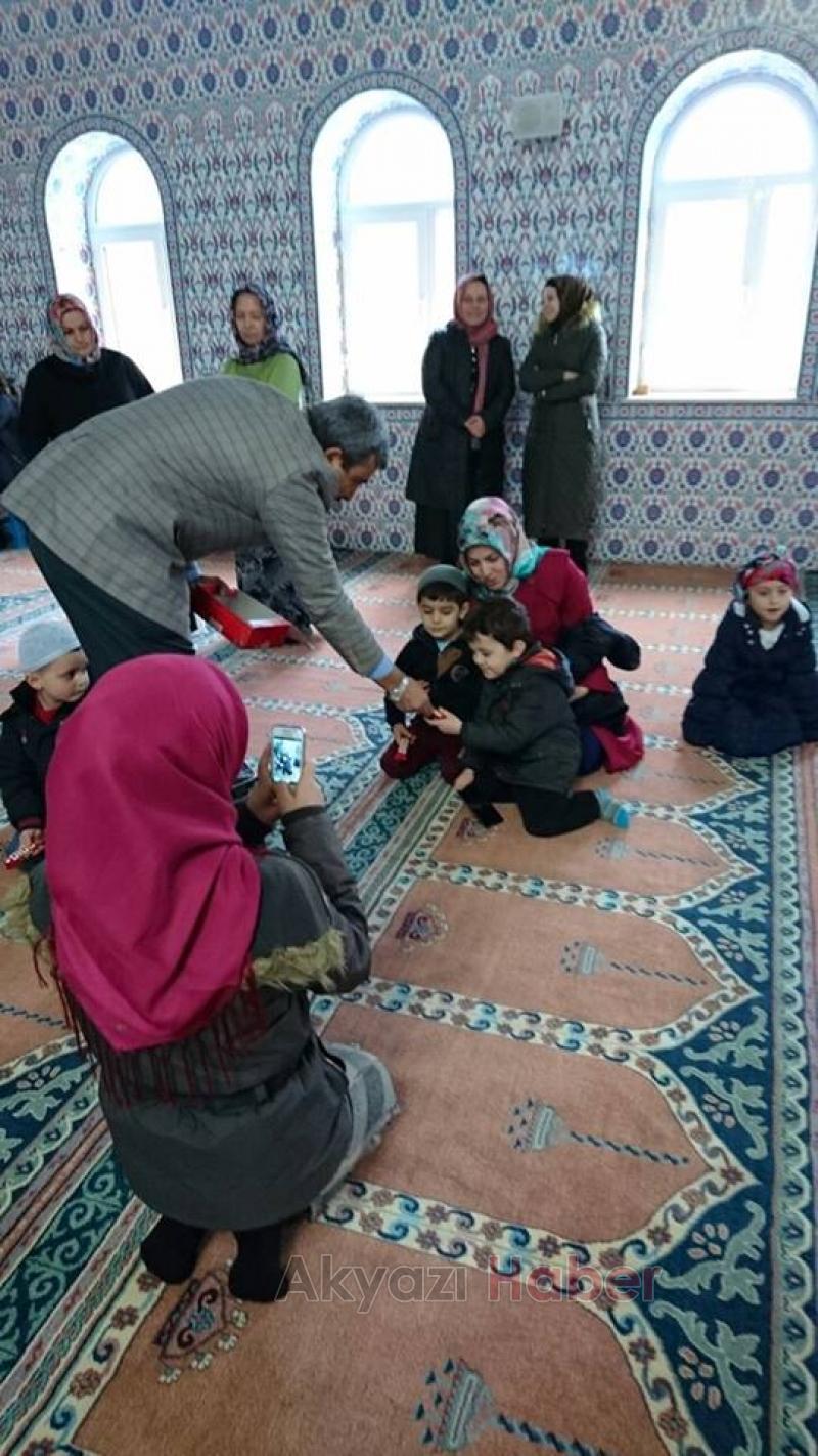 Minikler Kuzuluk Şose Mahalle Camini Gezdi