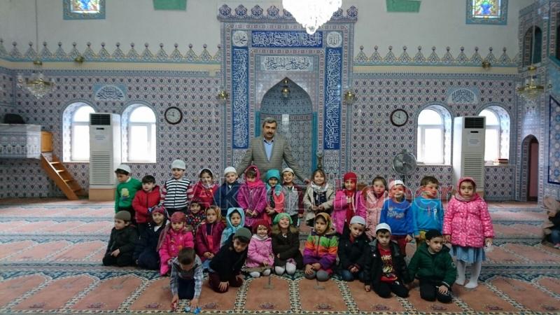 Minikler Kuzuluk Şose Mahalle Camini Gezdi