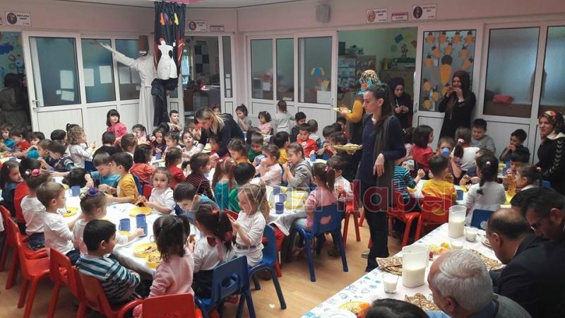 Miniklerden Mevlana Haftası Etkinliği