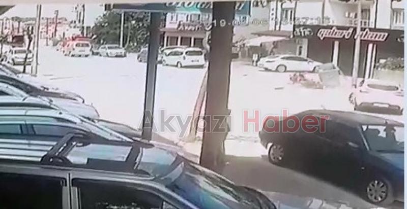 Motosiklet Kazası Güvelik Kameralarına Yansıdı