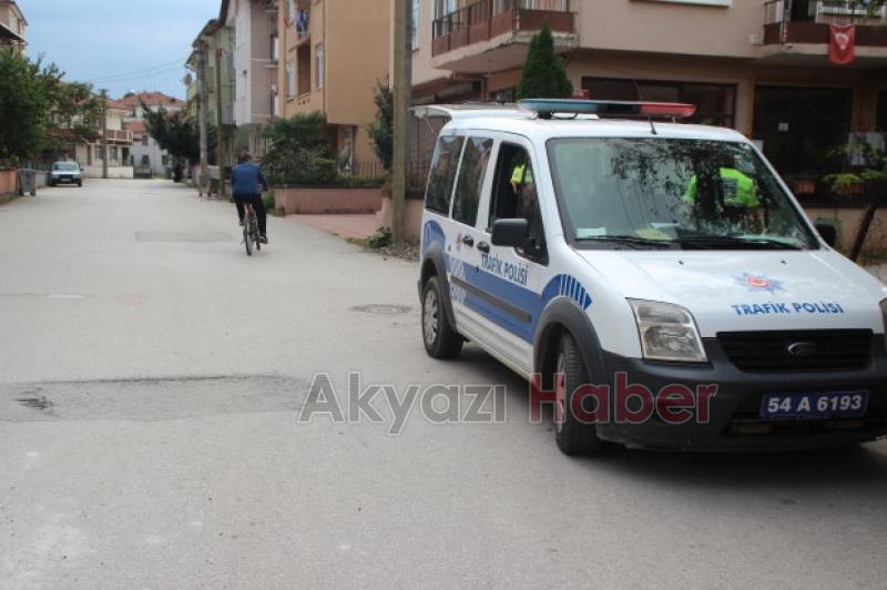 Motosiklet Sürücüsü Çocuğa Çarptı